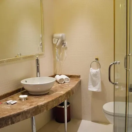 Kristel Hotel Saints Constantine and Helena