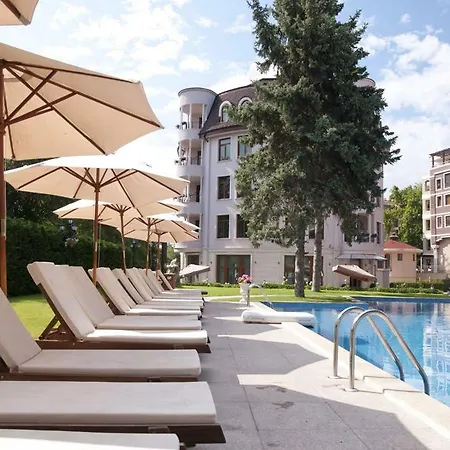 Kristel Hotel Saints Constantine and Helena