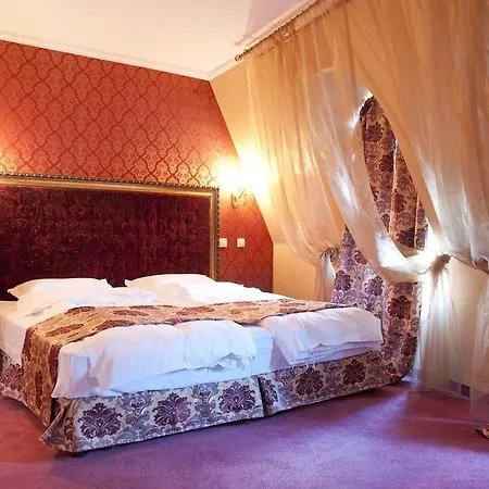 Kristel 4* Aziz Konstantin ve Elena