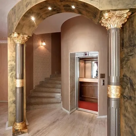 Kristel 4* Aziz Konstantin ve Elena